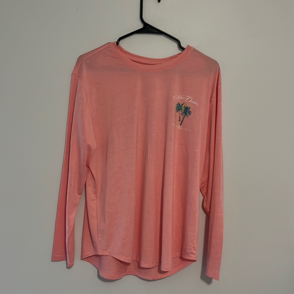 Pink shirt